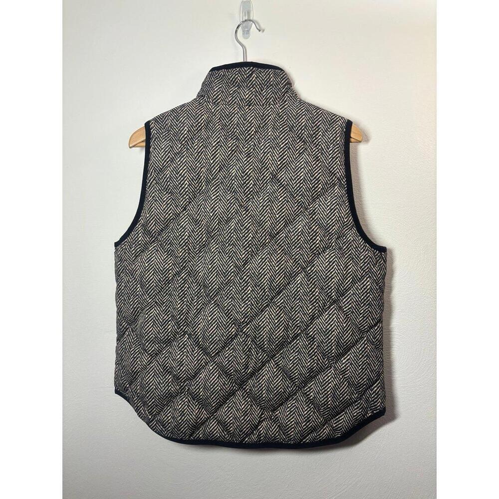 J.Crew Printed Puffer Vest Size Large - Picture 3 of 7